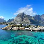 Lofoten Fjord - Kvalvika & Ryten * Skjelfjord