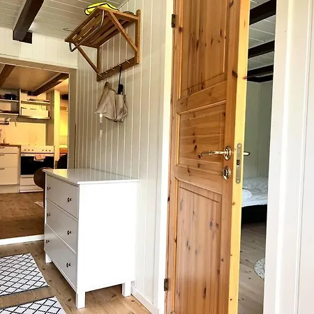 Lofoten Fjord - Kvalvika & Ryten Apartament