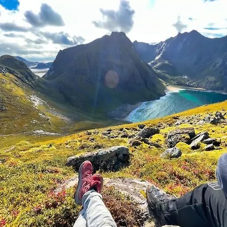 Lofoten Fjord - Kvalvika & Ryten Apartman Skjelfjord