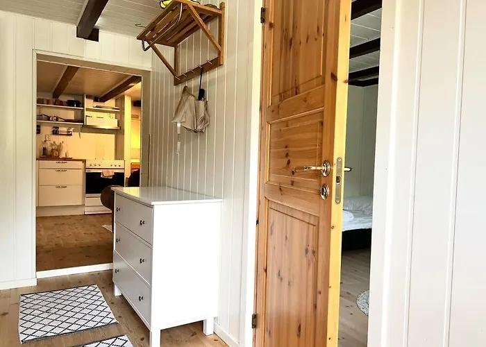 Lofoten Fjord - Kvalvika & Ryten Apartament