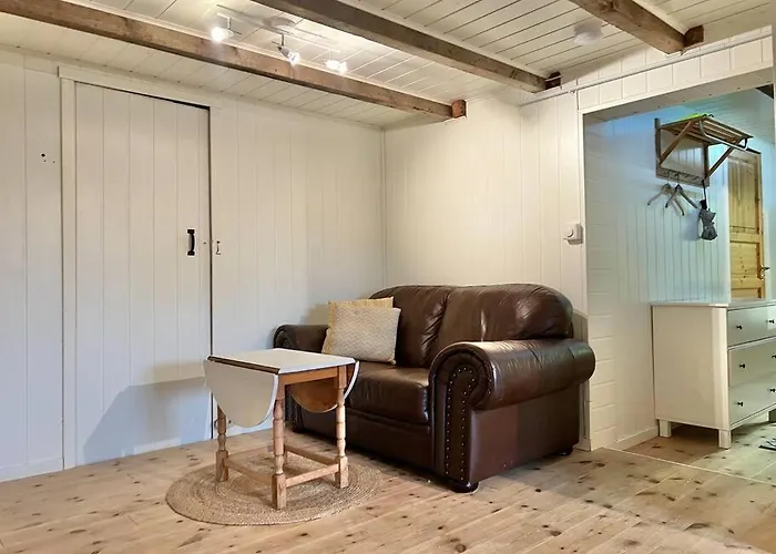 Lofoten Fjord - Kvalvika & Ryten Apartament *